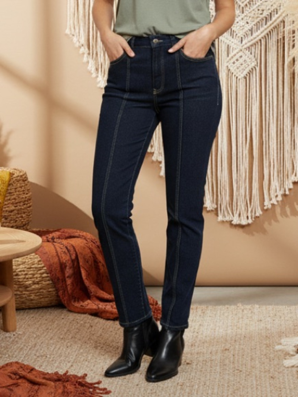 LuLaRoe • Straight Leg • Seamed Denim • Magic Waistband • Capri Dark Blue Wash